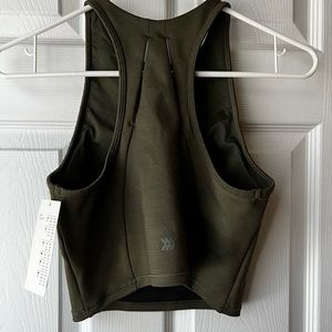 Workout crop top sports bra